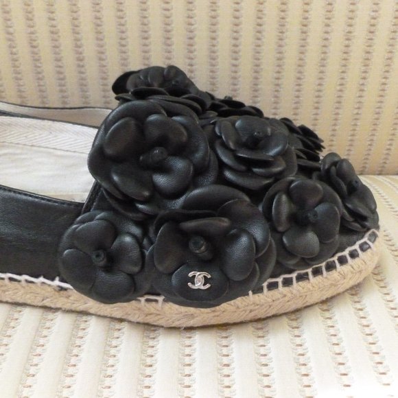Chanel Leather Camellia CC Logo Espadrilles Flats HOST PICK! - Picture 5 of 8